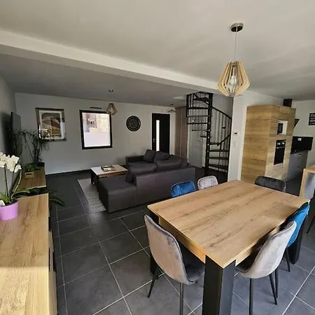 Droite Maison Individuelle 4 Et 1 Garage
